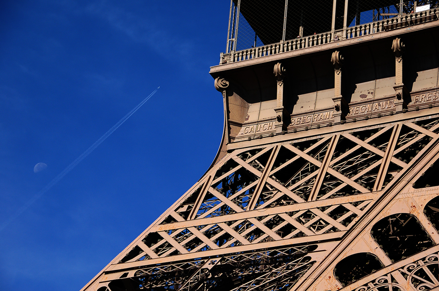 005 Eiffel Tower